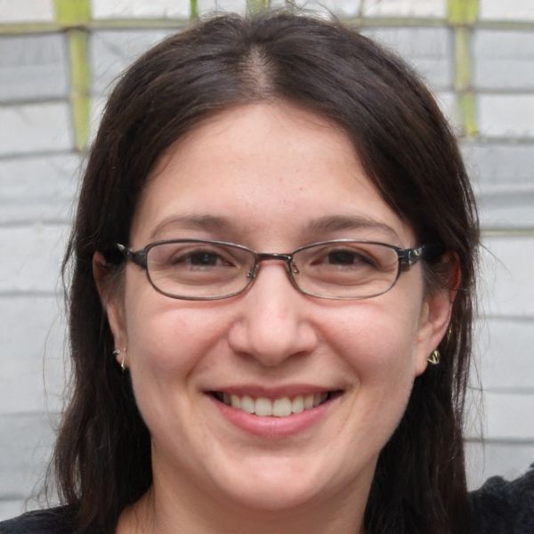 testimonio de Laura Zabaleta sobre nuestra tienda de armarios a medida Pamplona, Navarra